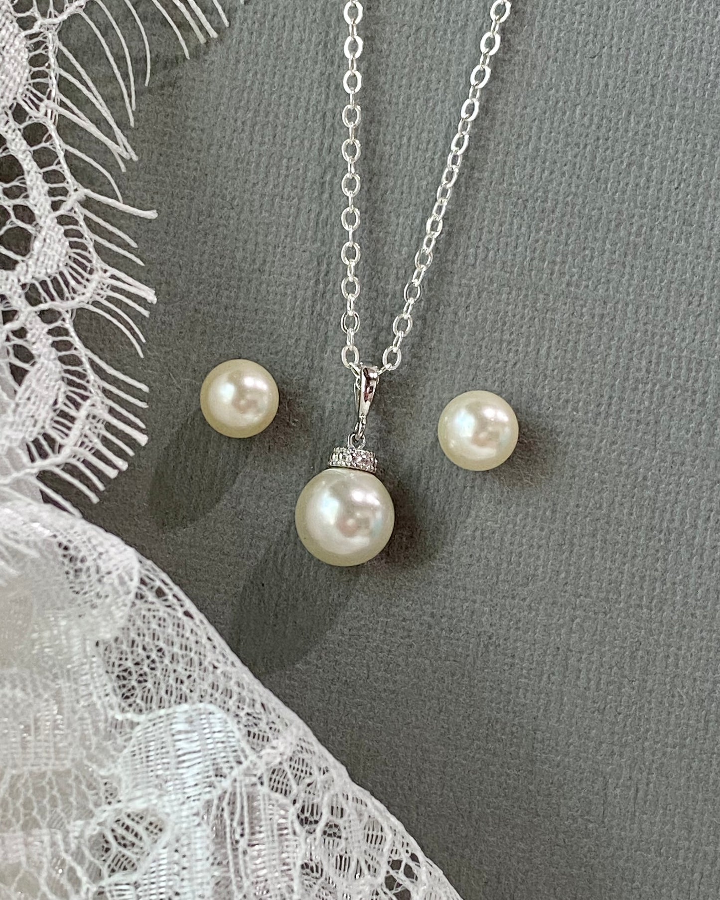 Wedding Bridal Cream Pearl Necklace and Stud Earrings Set