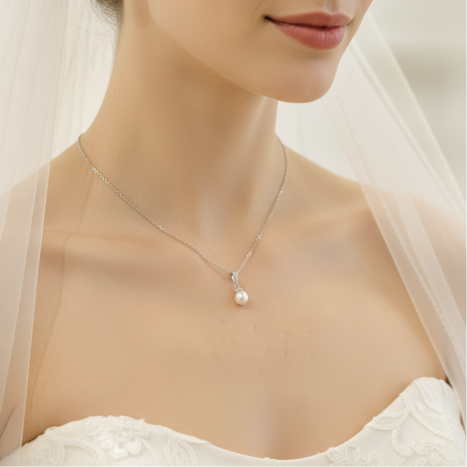 Necklace with a pendant on a mannequin neck