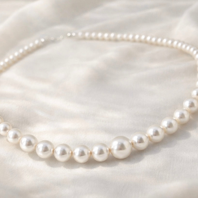 Collier de perles en cristal blanc autrichien progressif Joslyn