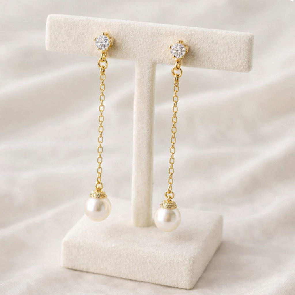 Boucles d'oreilles clips Macaylah plaqué or blanc avec perles linéaires