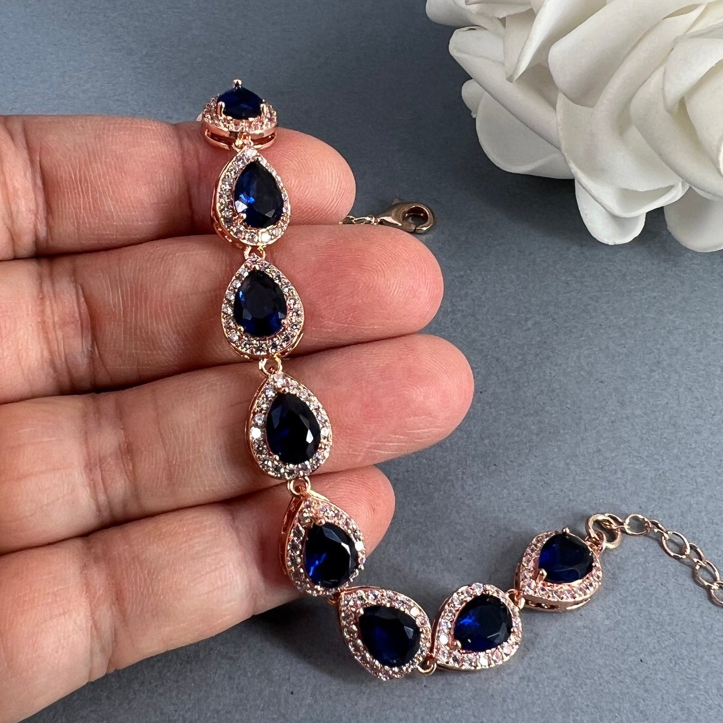 Ensemble de bijoux en saphir plaqué or 18 carats Tori 3 pièces CZ