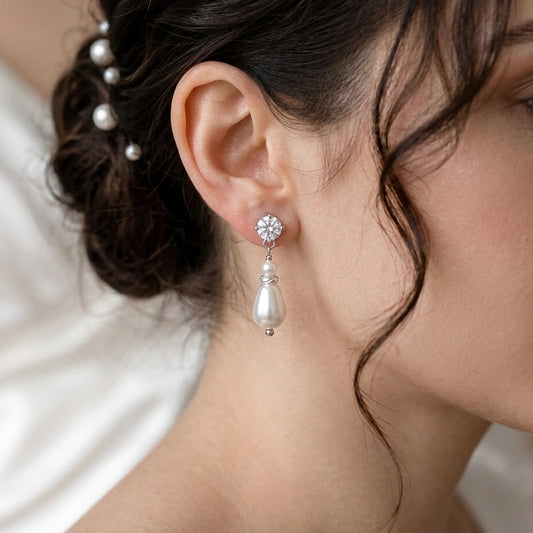 Minimal Pearl Drop Jewelry Set