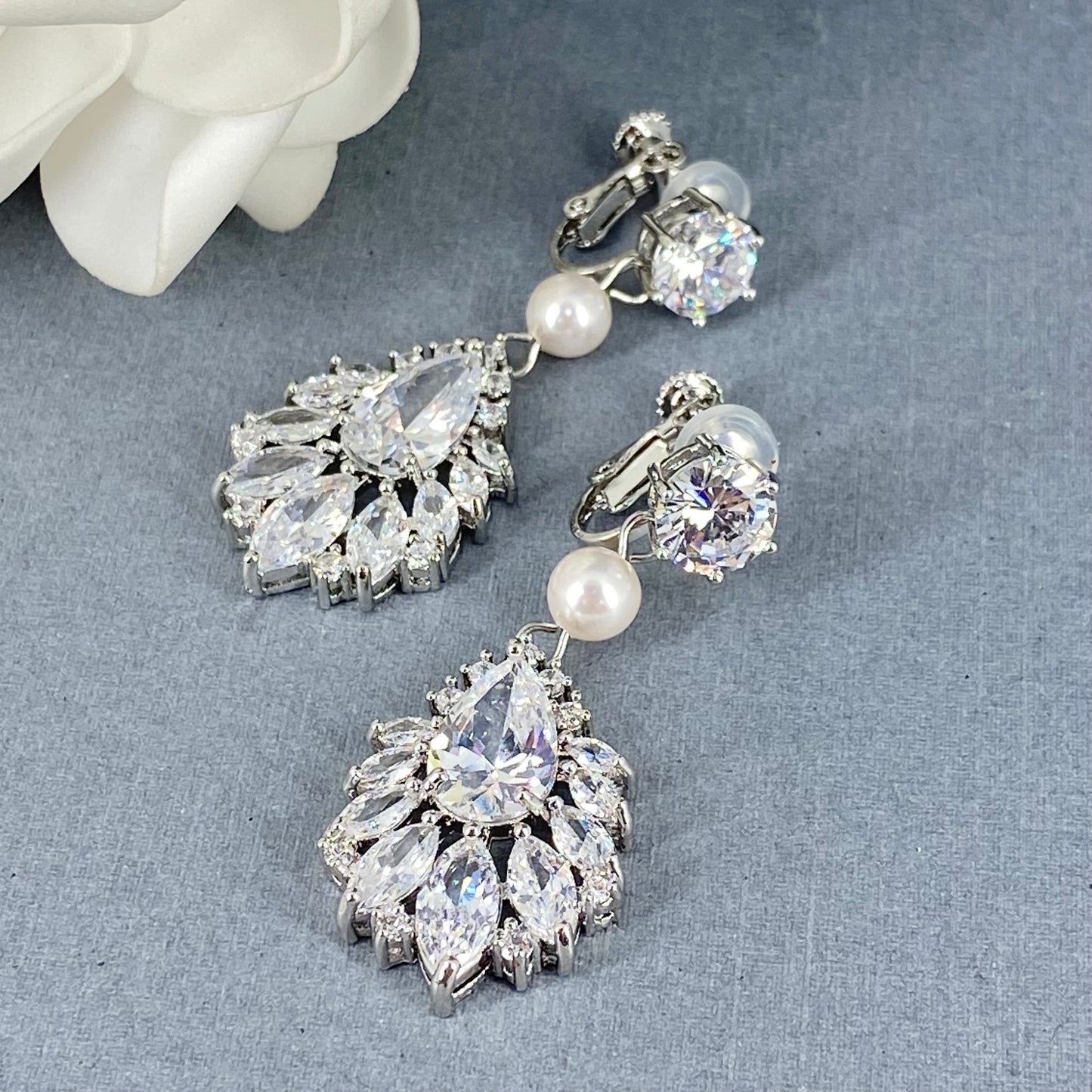 Boucles d'oreilles à clip avec perles Mackenzie Marquise