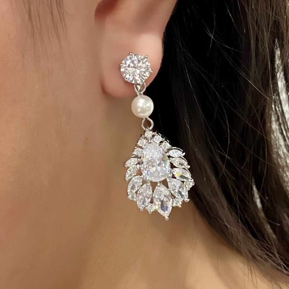 Boucles d'oreilles à clip avec perles Mackenzie Marquise