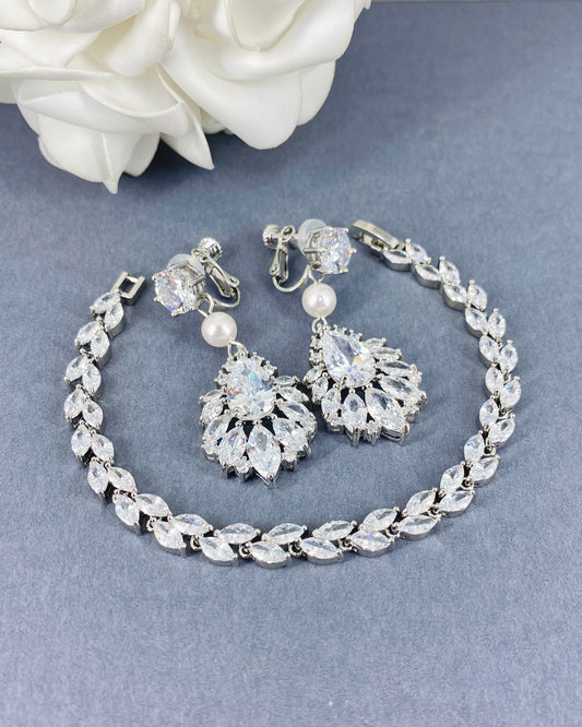 Evie 2pcs CZ Marquise Pearl Clip-on Earrings Bracelet Set