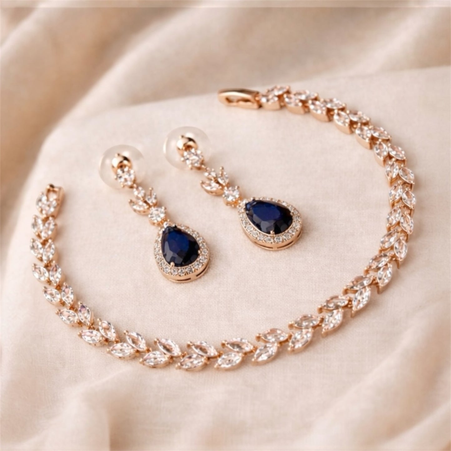 Ensemble collier et boucles d'oreilles Lucy 2 pièces CZ Vines 
