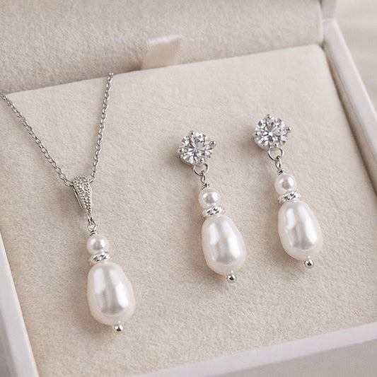 Minimal Pearl Drop Jewelry Set