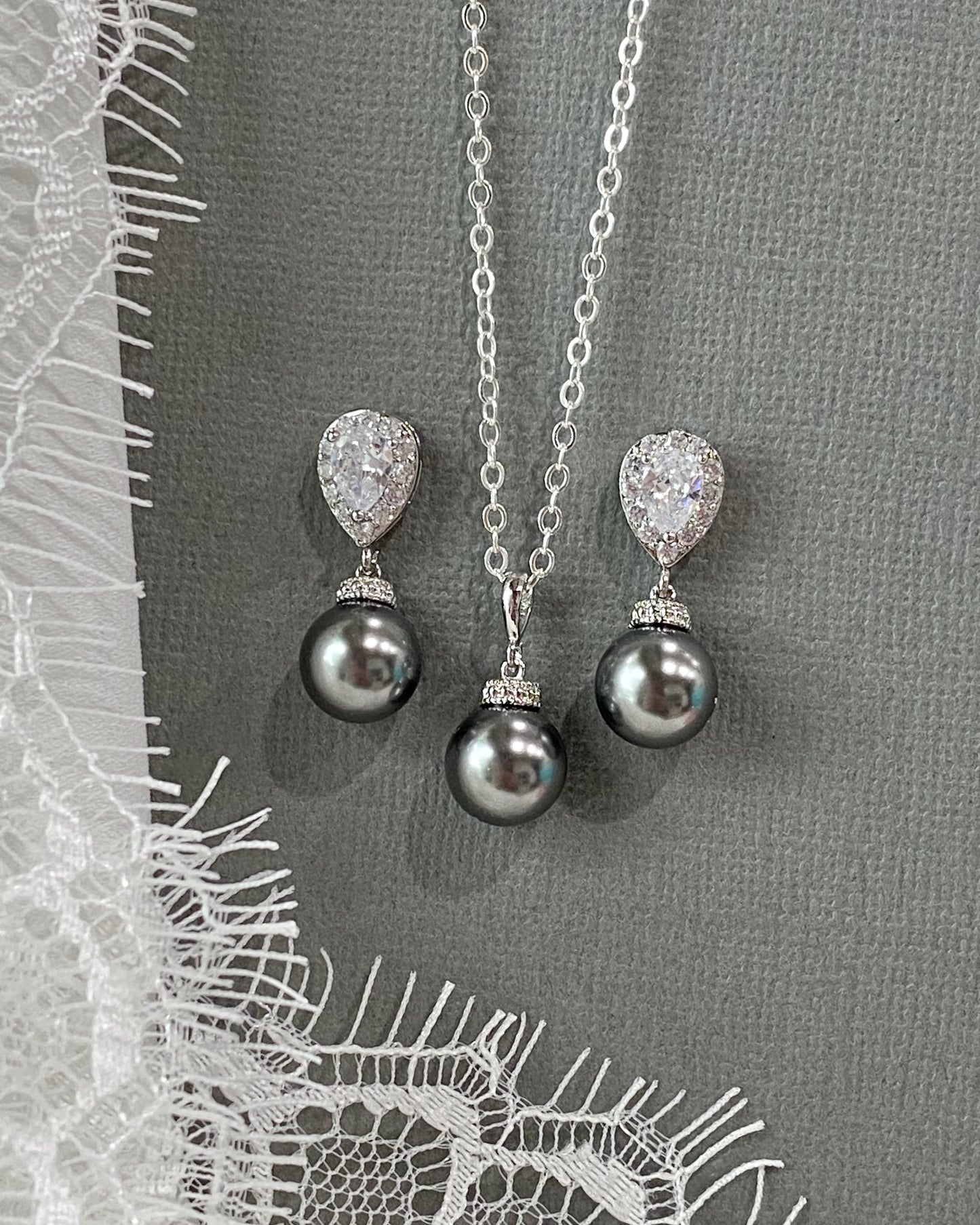 Lisa Dark Gray Pearl Necklace and Earrings Set