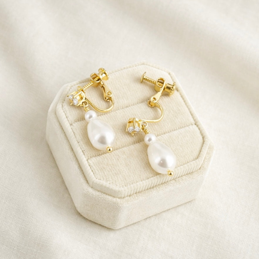 Boucles d'oreilles pendantes en perles Aya 