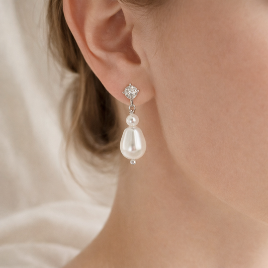 Minimal White Pearl Dangle Clip on Earrings