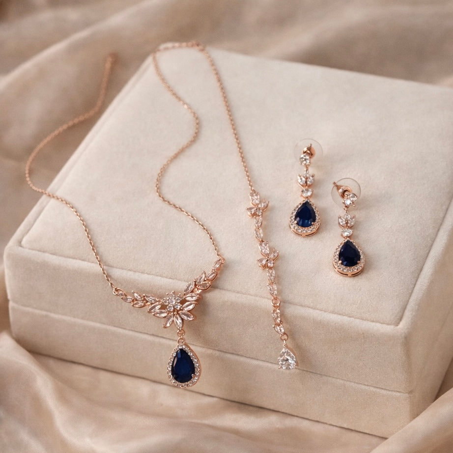 Ensemble collier et boucles d'oreilles Lucy 2 pièces CZ Vines 