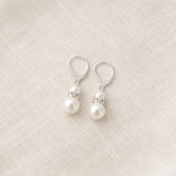Classic Bridal White Pearl Graduated Necklace Jewelry Set