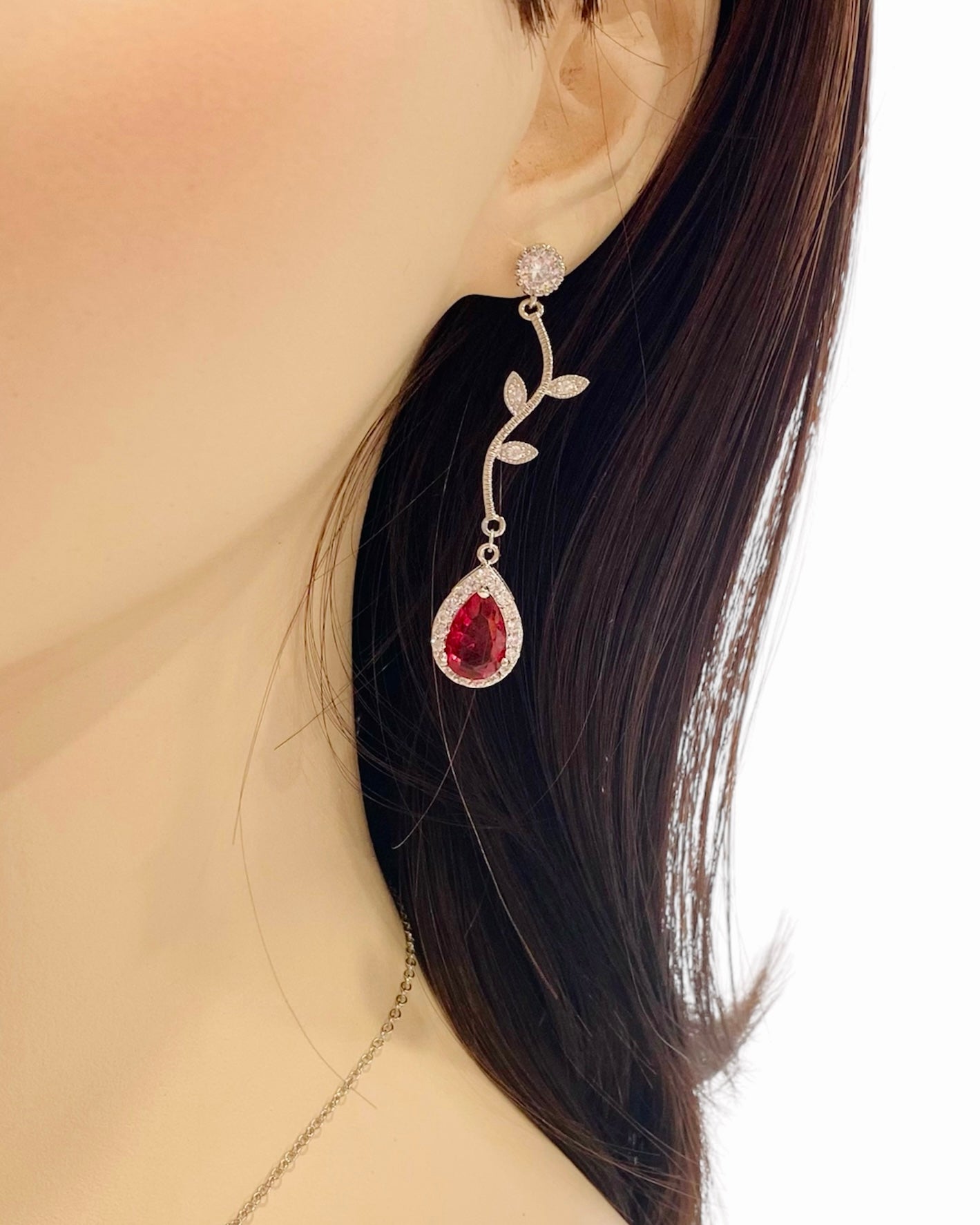 London 2pcs CZ Red Christmas Necklace and Earrings Set