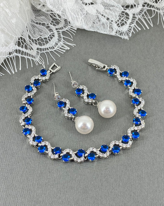 Bracelet en forme de larme bleu saphir plaqué or blanc Coco CZ