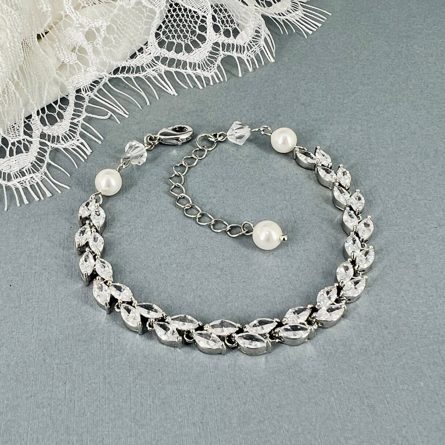 Nancy CZ Leaf and Pearl Bracelet