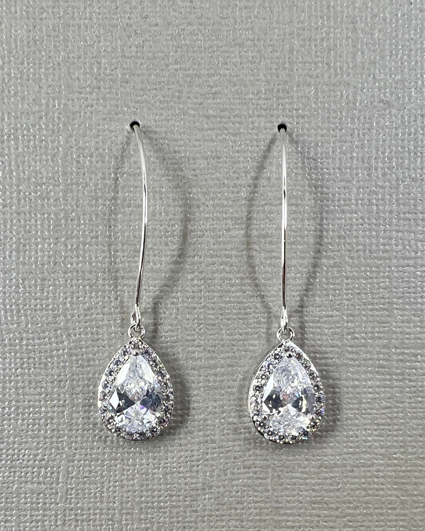 Kira Dangle Teardrop Earrings