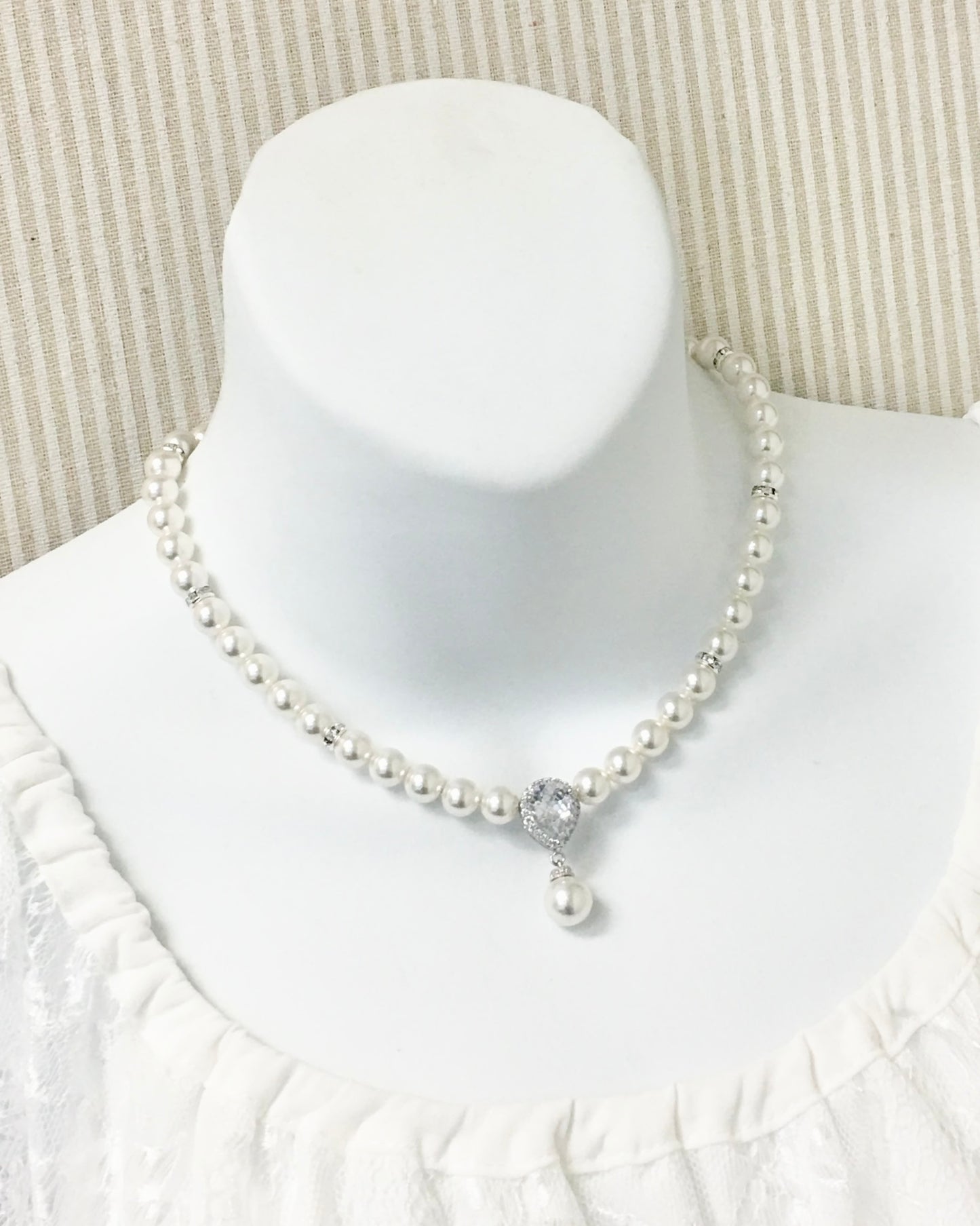 Jessica Austrian White Crystal Pearl Necklace